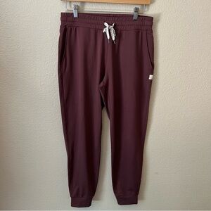 Vuori performance joggers Small